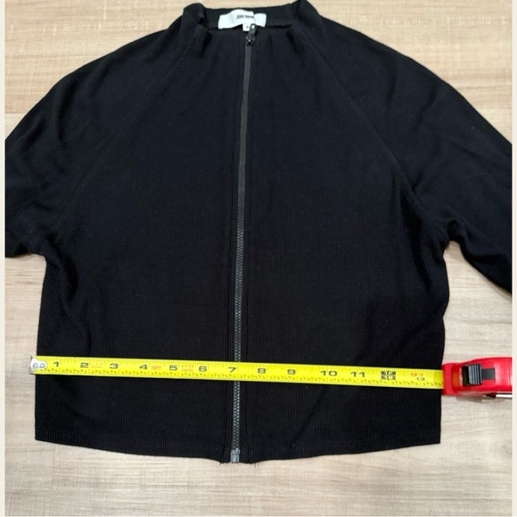 Joah Brown Full Zip Top!  Cross listed on Mercari and Curtsy! - Picture 7 of 7